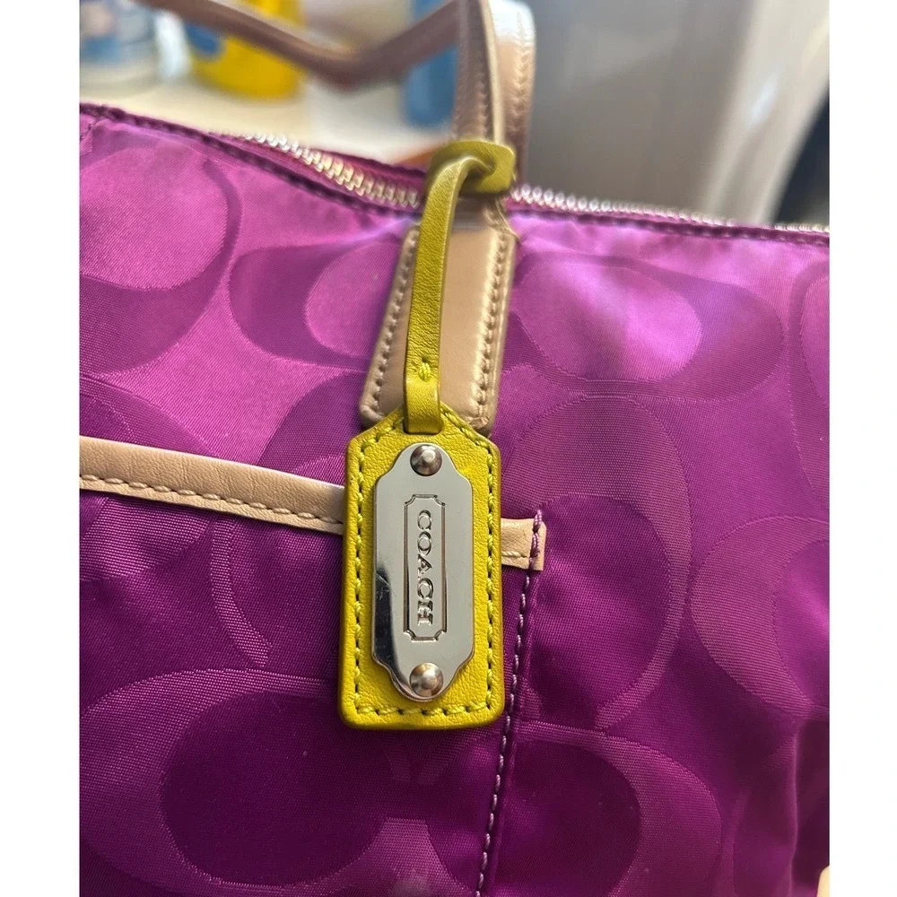 Coach legacy weekend east west‎ zip Tote Bag purse